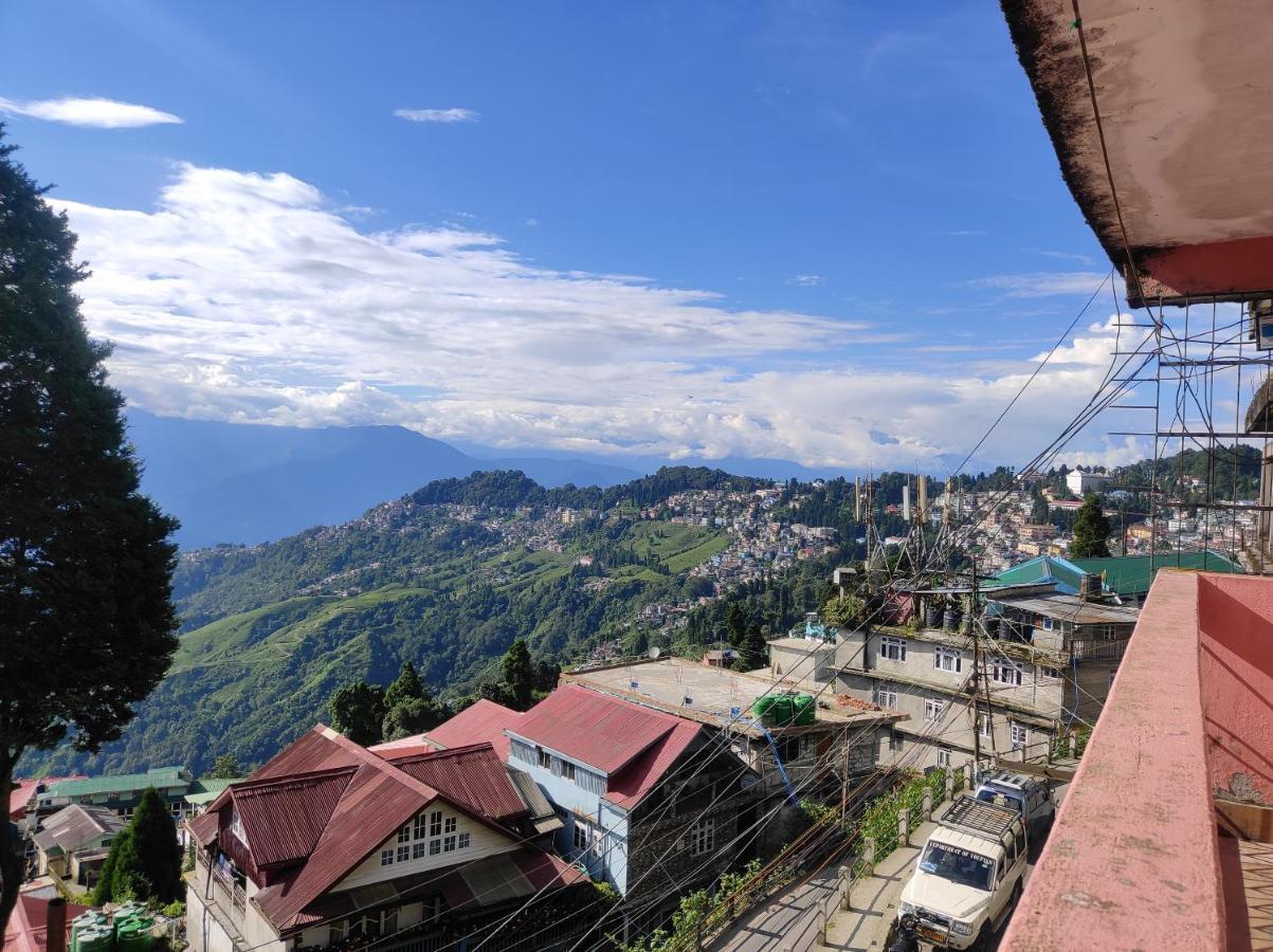 Wind Home Darjeeling- Budget Hotel Near Mall Darjeeling  Exterior foto