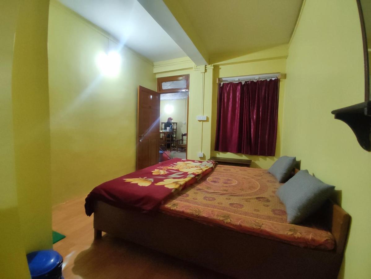 Wind Home Darjeeling- Budget Hotel Near Mall Darjeeling  Exterior foto